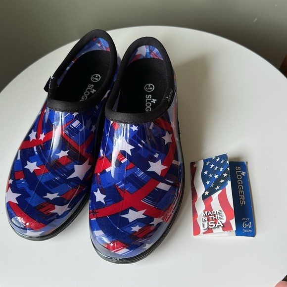 Sloggers Waterproof Patriotic Brushstrokes Garden Shoes Stars EUC Made in USA - Picture 1 of 17